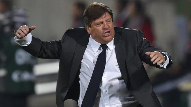 Mexico manager Miguel Herrera