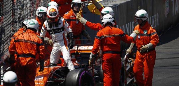 Vandoorne's crash