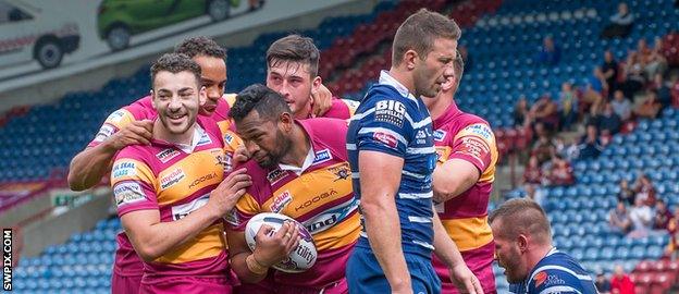 Huddersfield v Featherstone