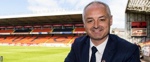 Dundee United manager Ray McKinnon