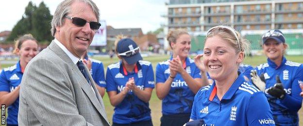 Heather Knight and ECB president Giles Clarke