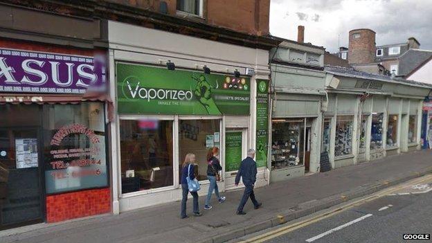 Fire crews called to blaze at Perth e-cigarette shop - BBC News