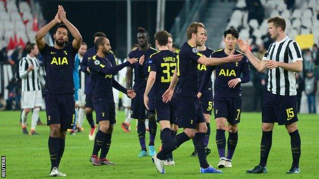 Tottenham celebrate their 2-2 Champions League draw in Turin