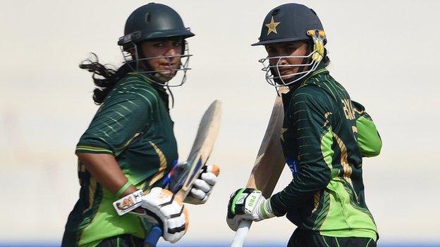 Pakistan's Bismah Mahroof and Marina Iqbal