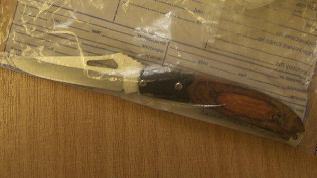 Knife found in prison