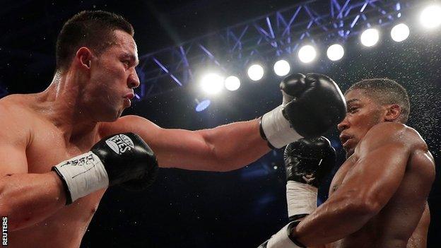 Joseph Parker swings at Anthony Joshua