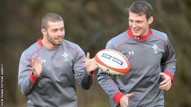 Leigh Halfpenny and Dan Biggar