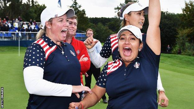 Brittany Linicome (left) and Lizette Salas