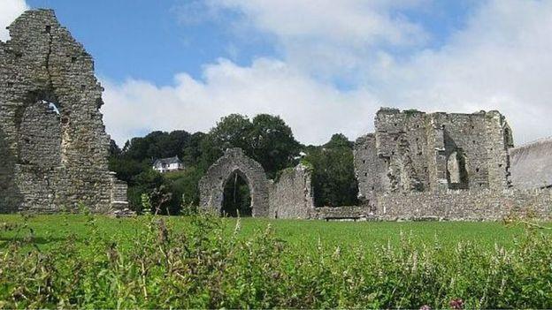 Abaty Llandudoch