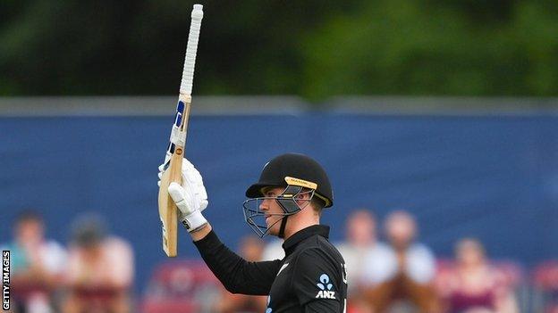 Finn Allen acknowledges the applause after reaching his 50 at Malahide