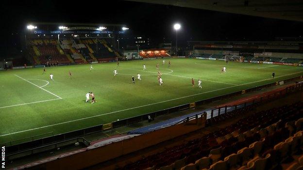 Leaders Lincoln have won only six of their 11 home League One games at the LNER Stadium this season