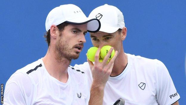 Brothers Andy and Jamie Murray