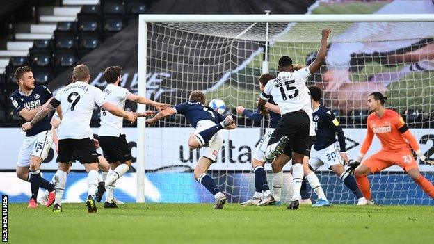 Shaun Hutchinson scores for Millwall