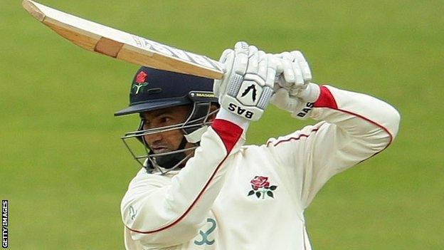 Lancashire batsman Alviro Petersen