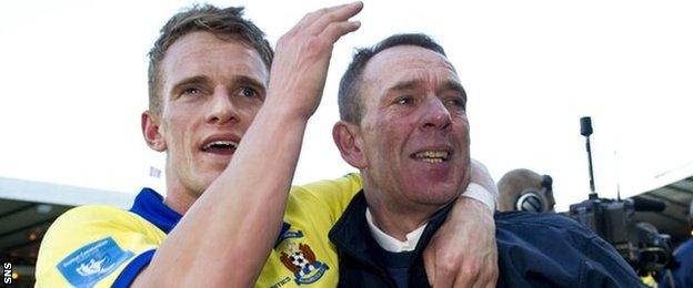 Dean Shiels and tearful father Kenny celebrate with Kilmarnock