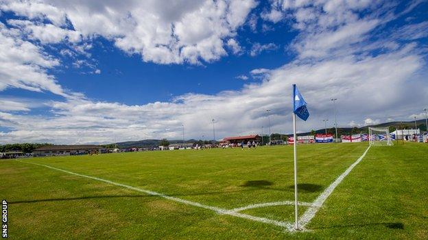 Highland League clubs say they cannot start unless fans are present