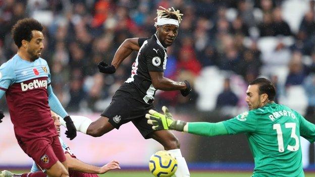 Newcastle winger Allan Saint-Maximin