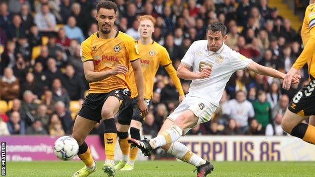 Ben Garrity of Port Vale scores a goal to make it 1-1