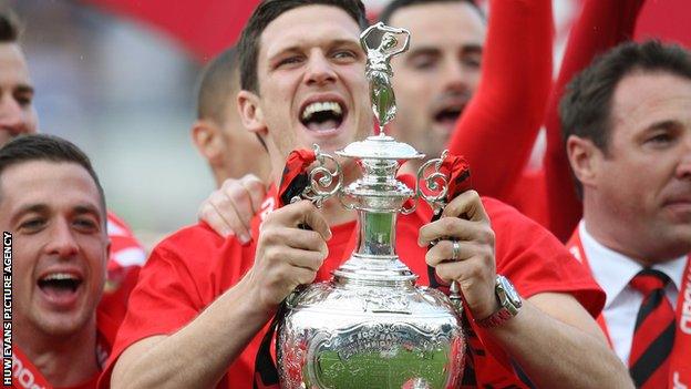 Mark Hudson captained Cardiff when they won promotion to the Premier League in 2012-13