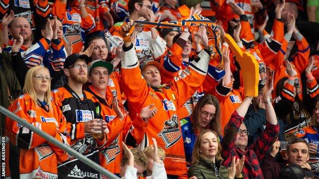 Sheffield Steelers fans
