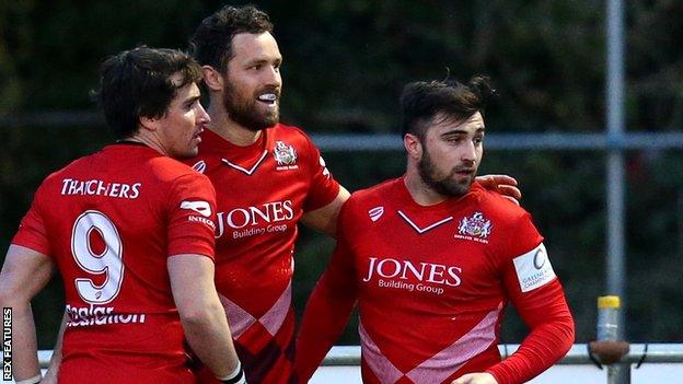 Bristol Rugby celebrate a try