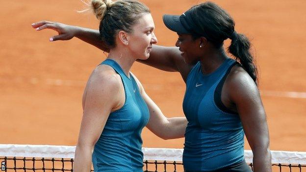 Sloane Stephens embraces Simona Halep