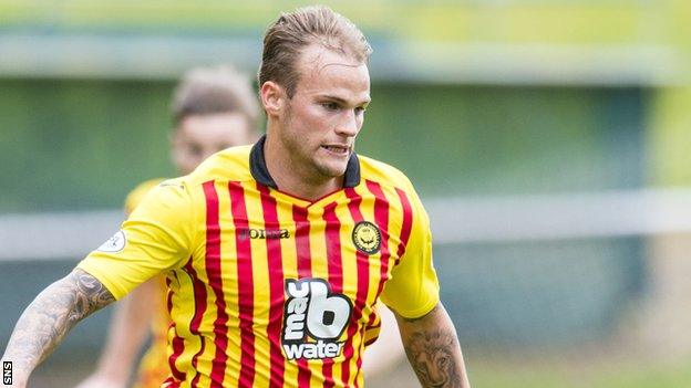 Kallum Higginbotham in action for Partick Thistle