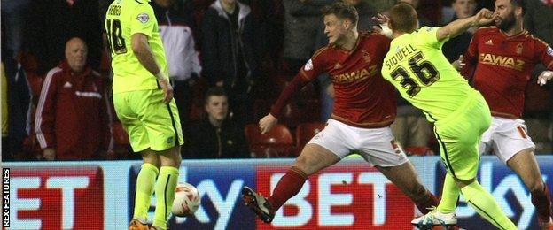 Steve Sidwell scores Brighton's winner
