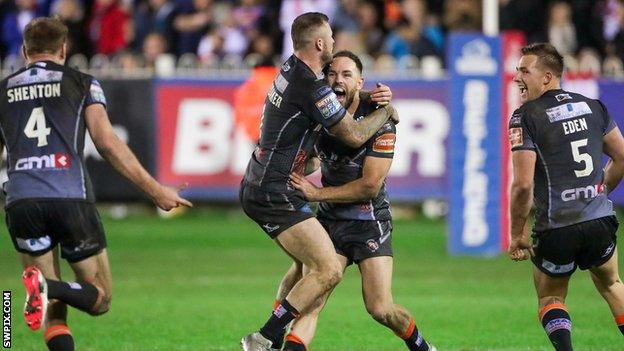 Castleford celebrate a drop-goal in 2017