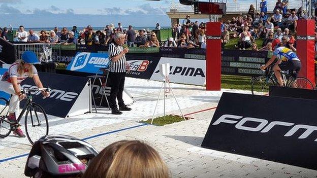 Street Velodrome track