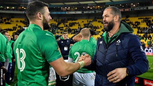 Andy Farrell shakes Robbie Henshaw's hand after Ireland beat the All Blacks