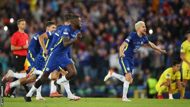 Jorginho of Chelsea leads his team mates as Chelsea players celebrate winning the Uefa Super Cup