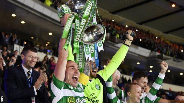 Celtic captain Scott Brown lifts the Scottish League Cup