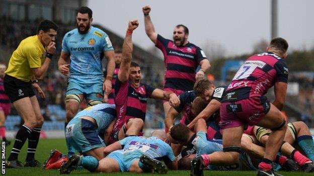 Gloucester celebrate