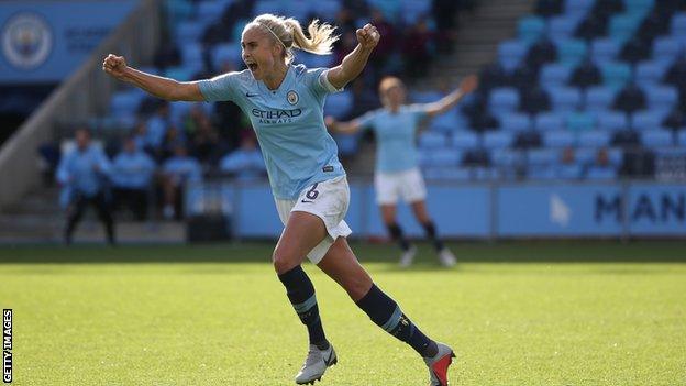 Steph Houghton