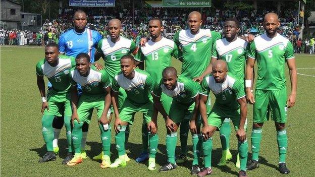 Comoros team poses for a photo before the game against Mauritius