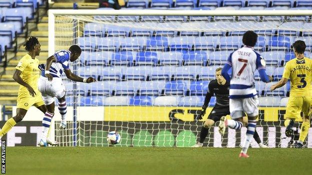 Lucas Joao scores for Reading against Wycombe