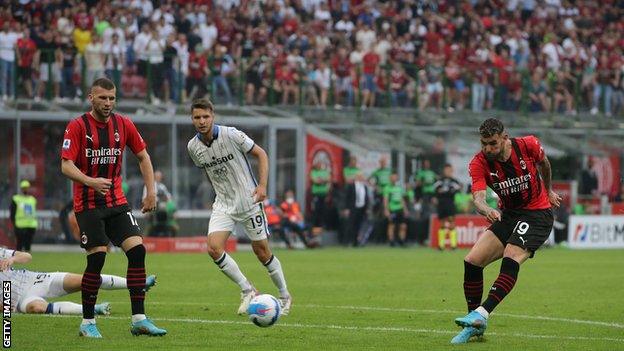 Theo Hernandez scores