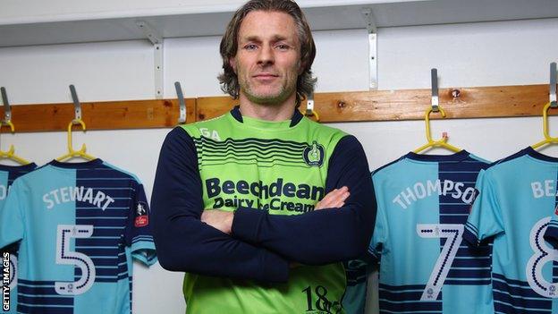 Gareth Ainsworth