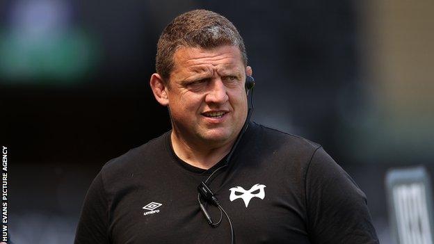 Ospreys head coach Toby Booth has coached Bath, London Irish and Harlequins during his time in England