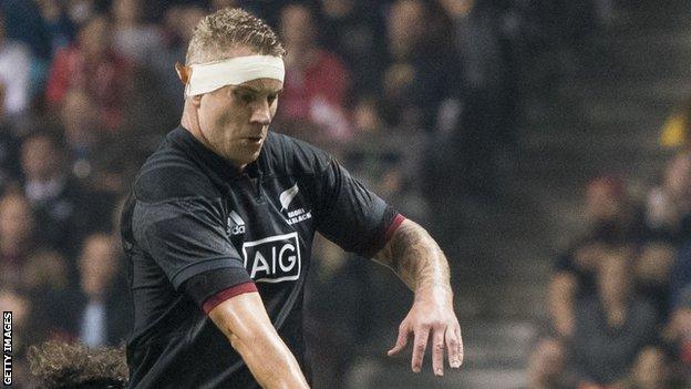 Jarrad Hoeata in action for the Maori All Blacks against Canada in November 2017