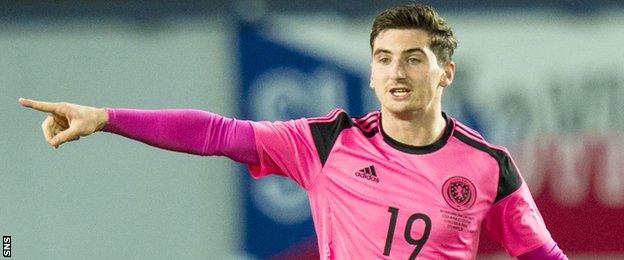 Kenny McLean playing for Scotland against the Czech Republic