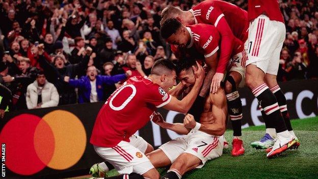 Cristiano Ronaldo celebrates