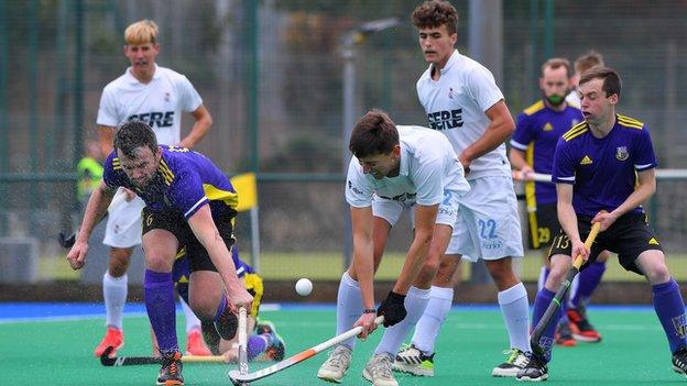 Lisnagarvey have won their opening two games in the Irish Hockey League