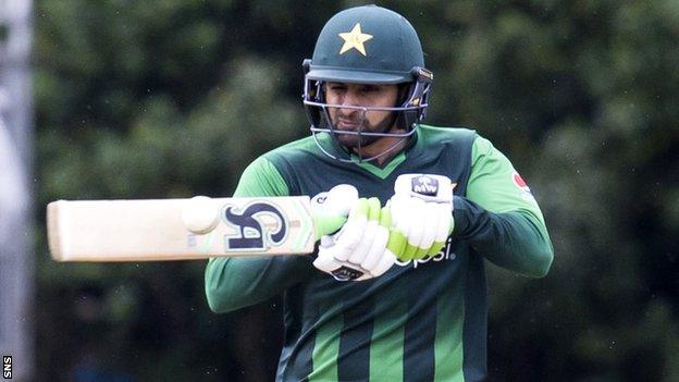 Shoaib Malik hits a shot for Pakistan