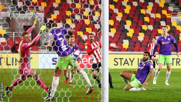 Saman Ghoddos scores Brentford's third goal against Bristol City