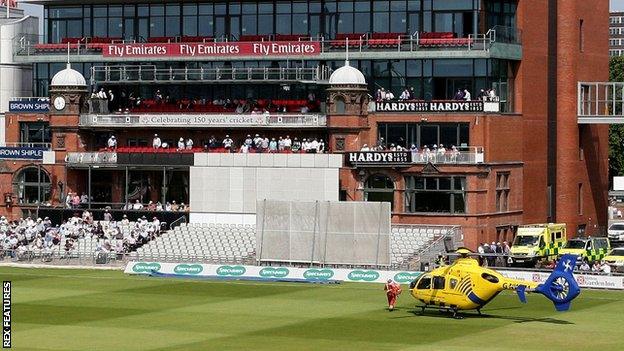 Helicopter lands on Old Trafford pitch