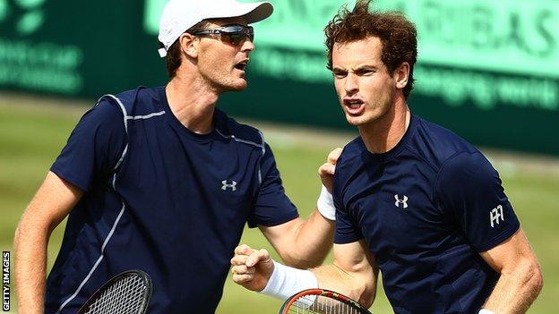 Andy Murray (right) with brother Jamie Murray