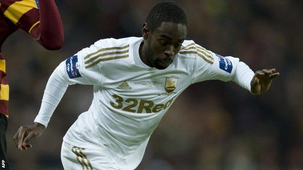 Nathan Dyer