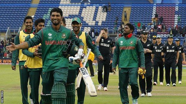 Bangladesh players celebrate